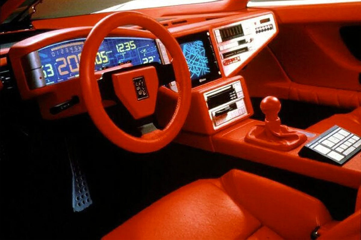 interior del Peugeot Quasar