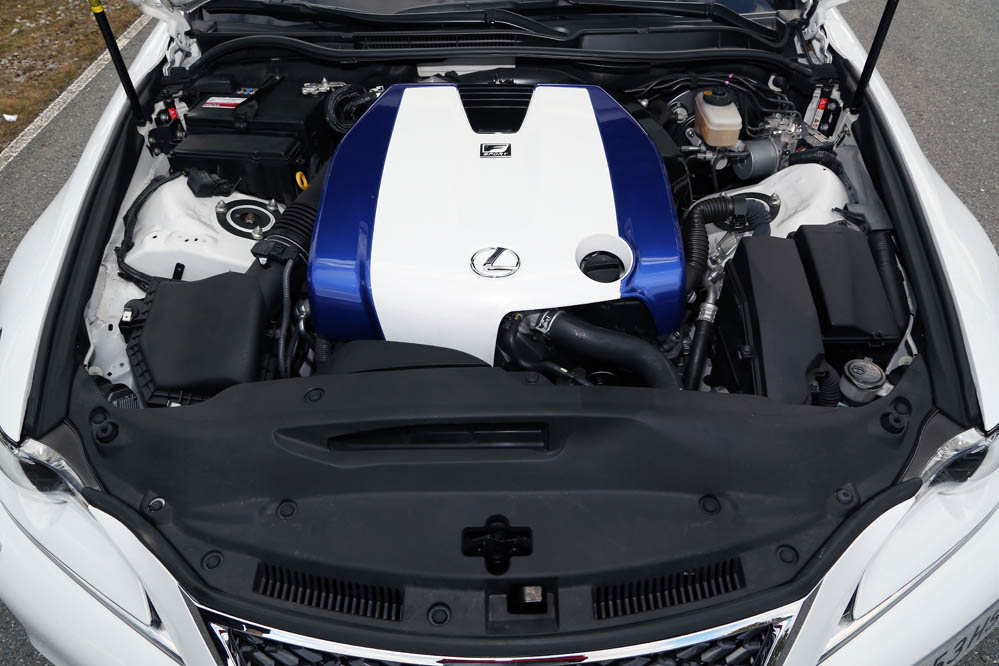 motor-lexus-is-25-aniversario