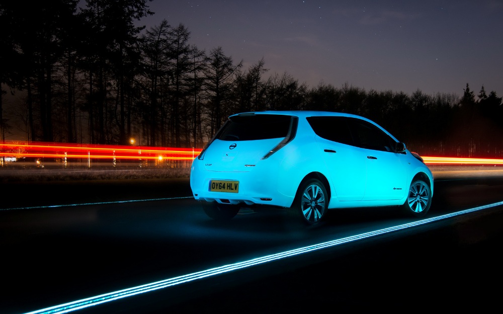 nissan-leaf-trasera