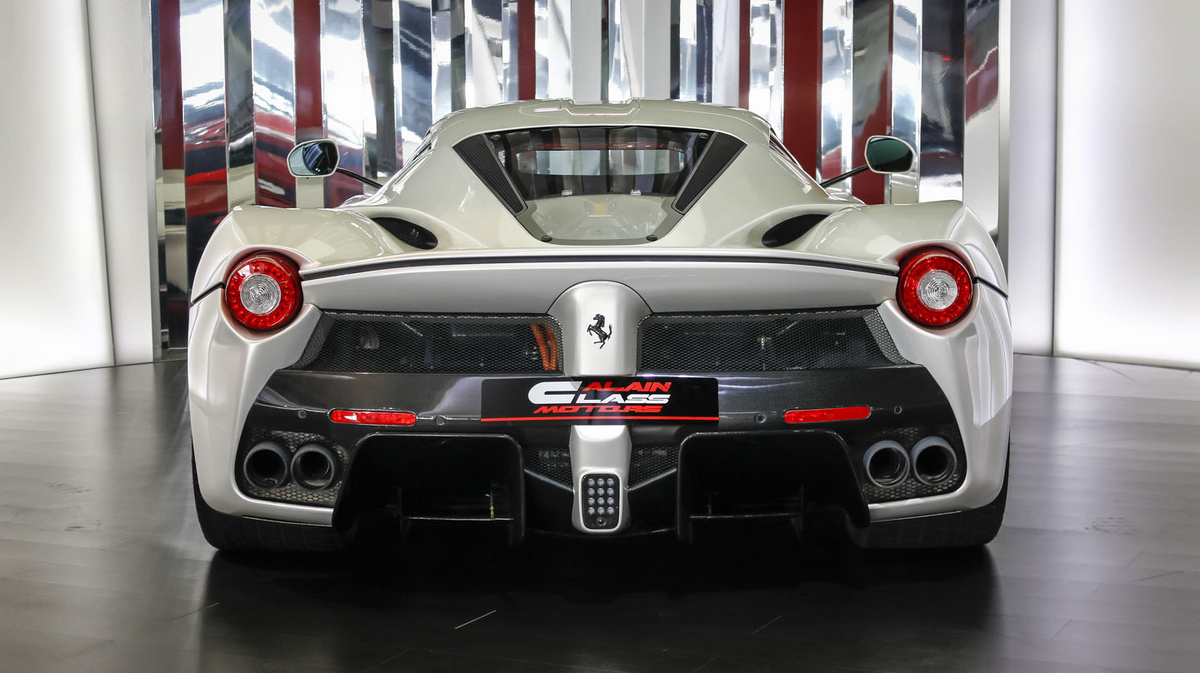 venta-ferrari-laferrari-blanco (3)