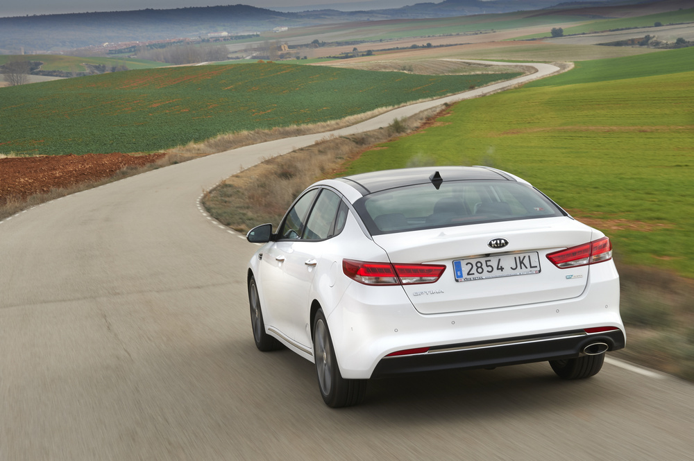 PRUEBA-KIA-Optima-2016-10