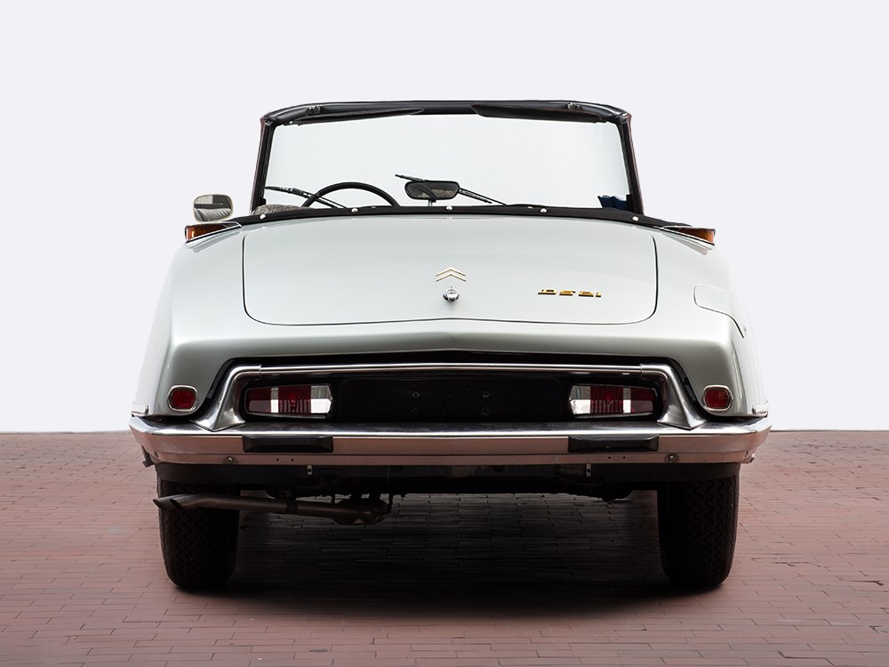 subasta-citroen-ds-21-cabriolet-usine (5)