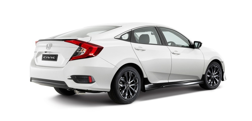 Honda Civic Black Pack Edition (2)