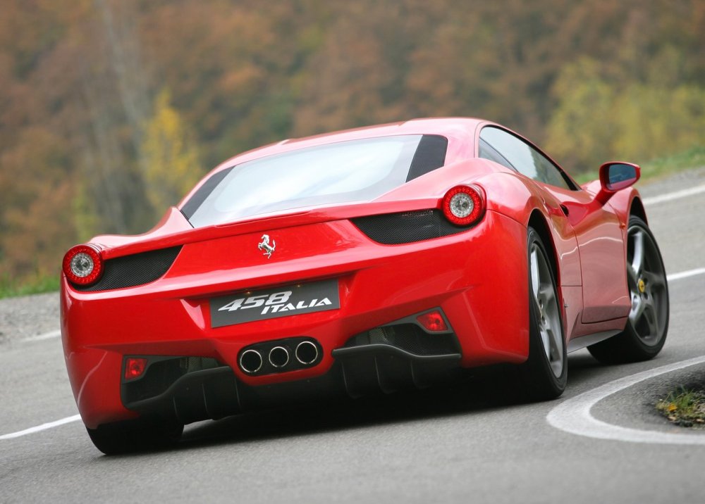 coches-matt-leblanc-ferrari-458-italia (4)