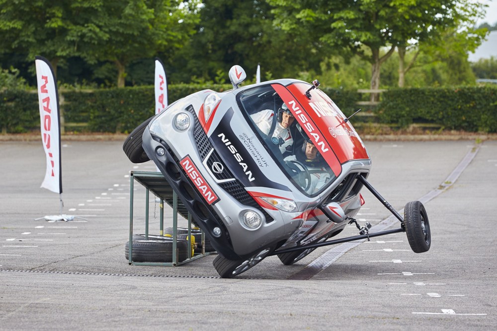 Chris Hoy dos ruedas Nissan Juke