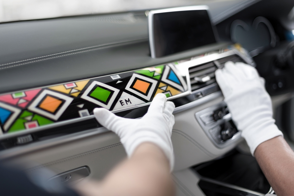 BMW Serie 7 Individual by Esther Mahlangu (9)