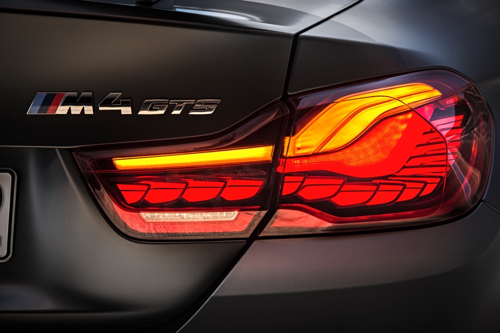 BMW OLED
