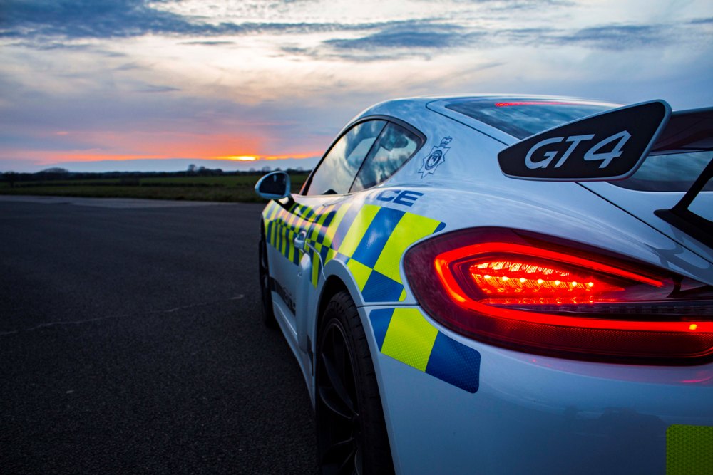 Porsche Cayman GT4 Policia Norfolk