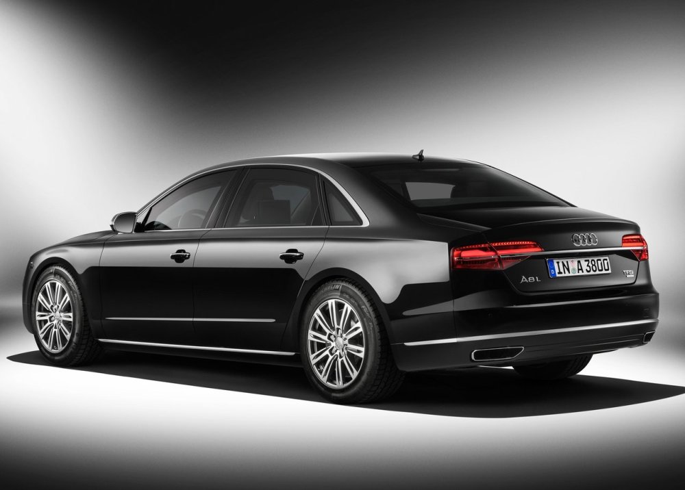 Audi A8L Security Mariano Rajoy