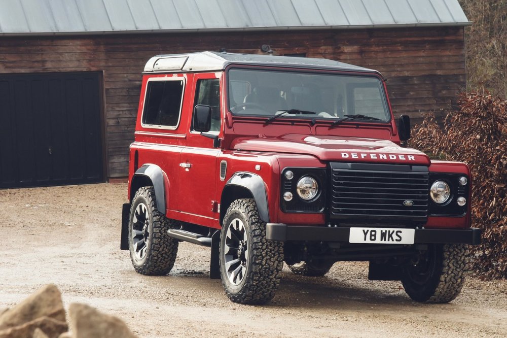 Land Rover Defender Works V8: edición limitada por el 70º aniversario