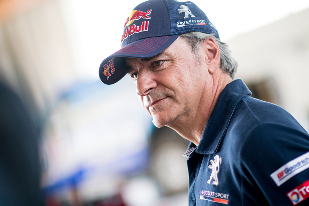 Carlos Sainz, sancionado con 10 minutos por su incidente con Kees Koolen