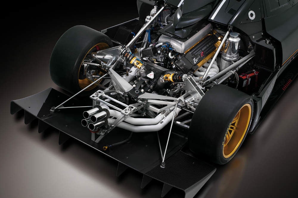 Los compartimentos de motor más bonitos de la historia Pagani Zonda R