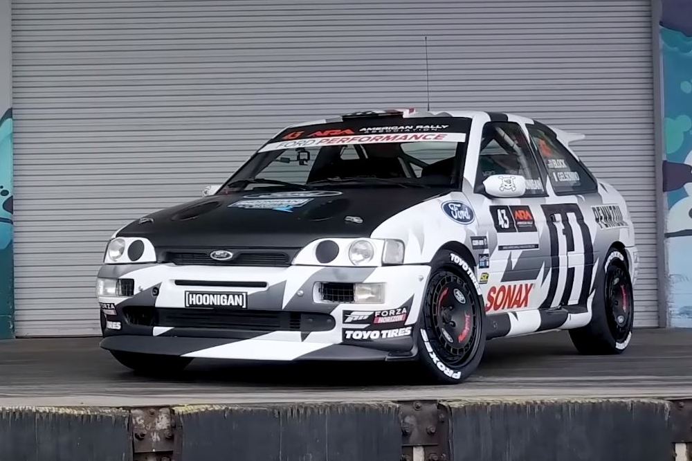 v-deo-ken-block-estrena-un-nuevo-ford-escort-rs-cosworth