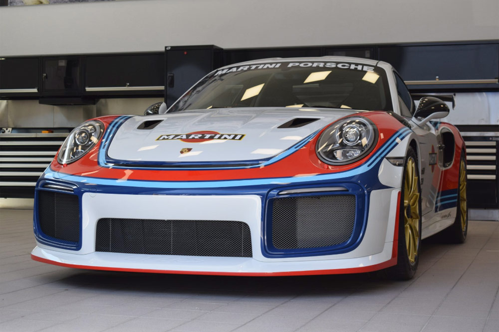 Porsche 911 GT2 RS Moby Dick