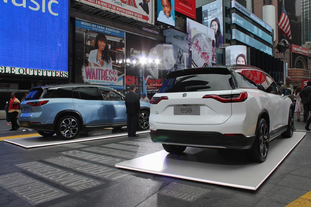 NIO ES8