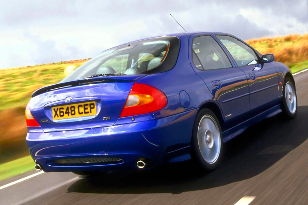 Ford Mondeo ST200 Trasera