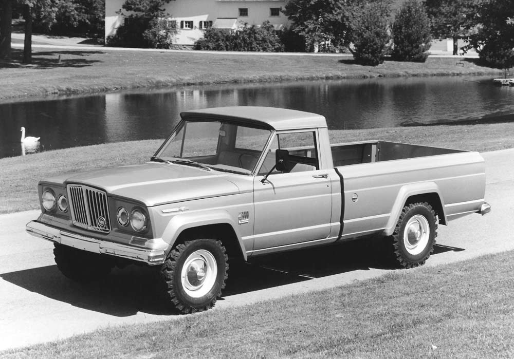 Jeep Gladiator J-3000