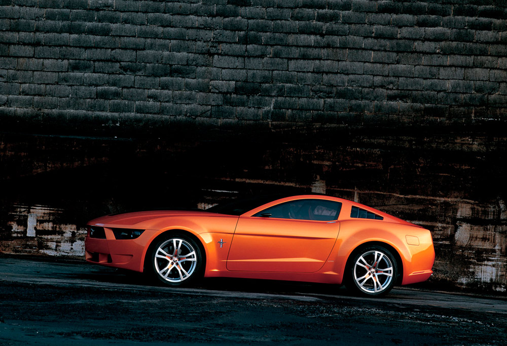 Ford Mustang Giugiaro Concept lateral