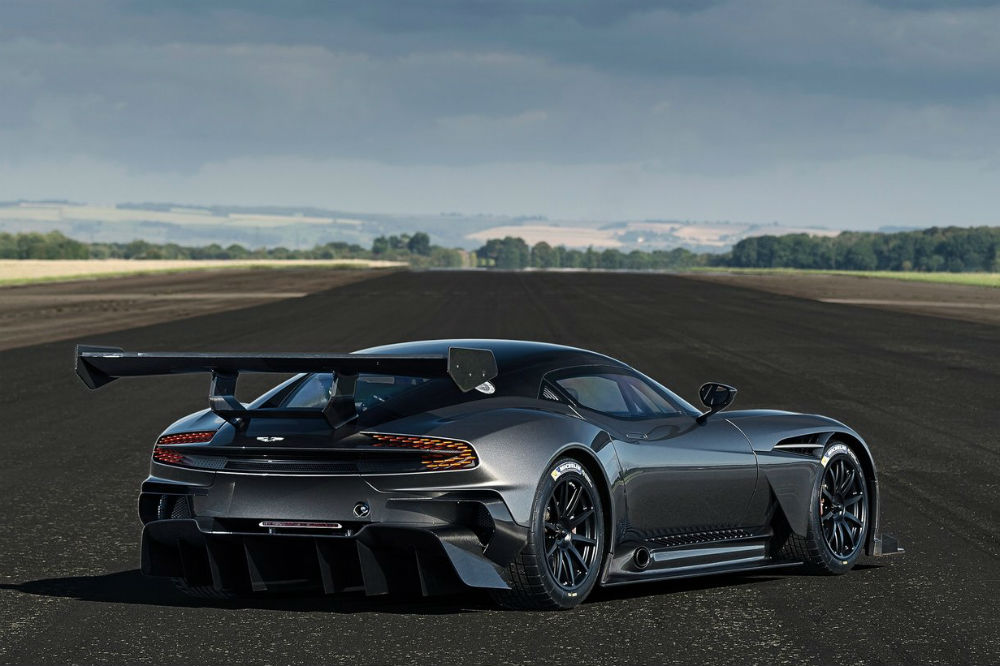 15 coches más rápidos en el circuito de The Grand Tour