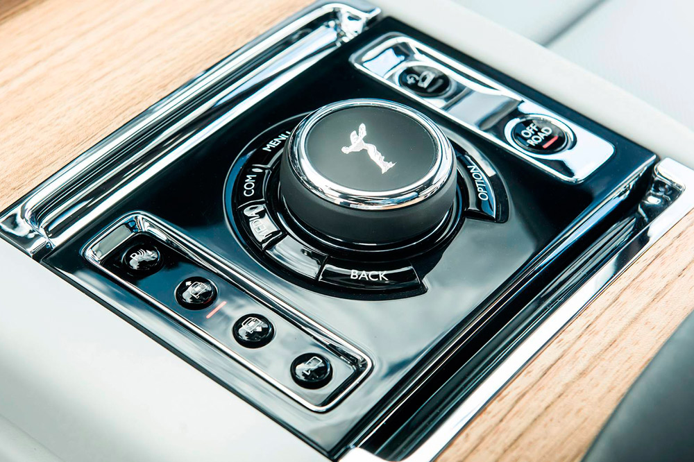 botones del Rolls-Royce Cullinan