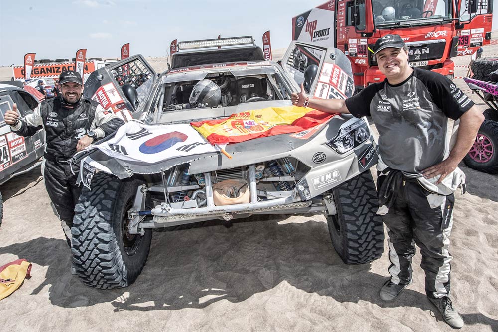 Óscar Fuertes y Diego Vallejo Dakar 2019