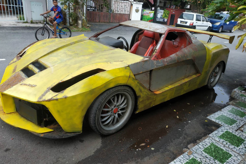 réplica de Ferrari LaFerrari