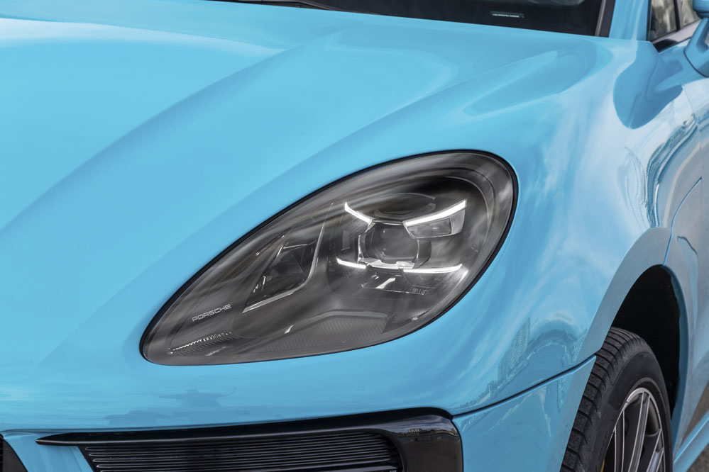 faro del Porsche Macan S 2019