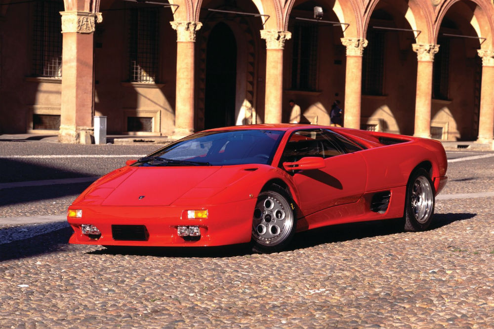 10 coches más contaminantes de las últimas décadas