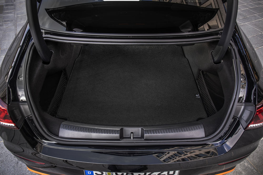 maletero Mercedes CLA Coupé 2019