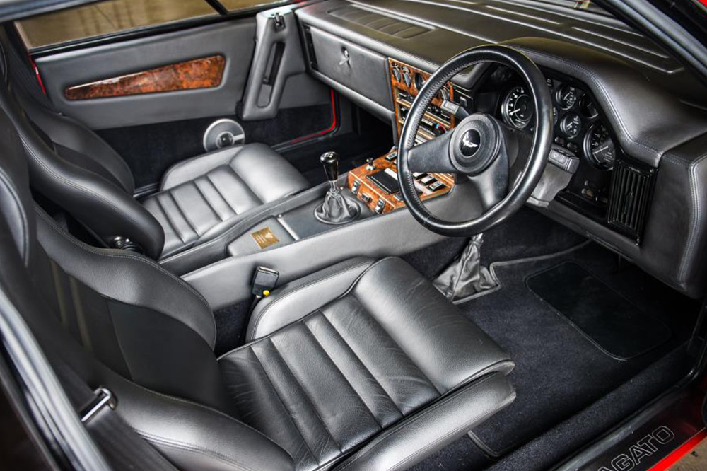 Aston Martin V8 Vantage Zagato interior