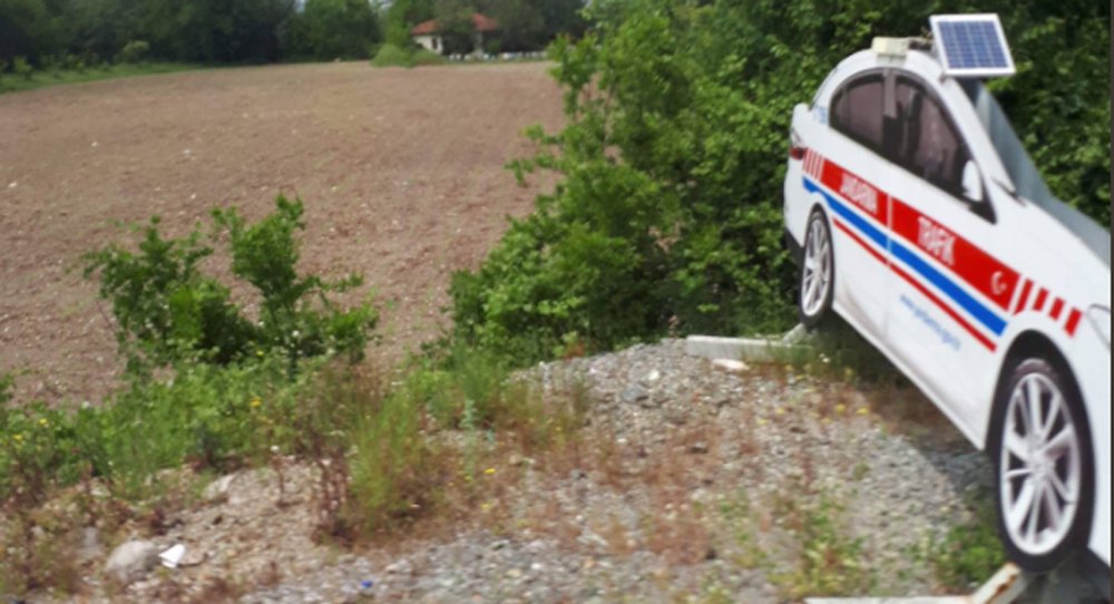 Coches de Policia de cartón