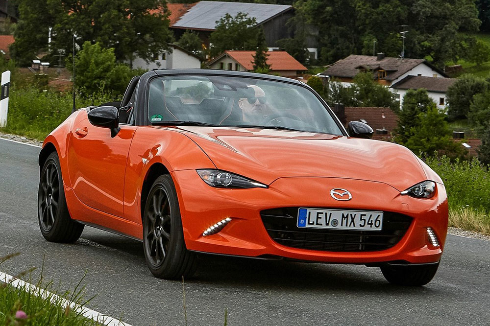 deportivos con motor de aspiración natural mx5