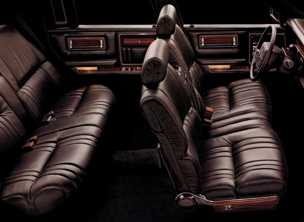 Chrysler Imperial 1990