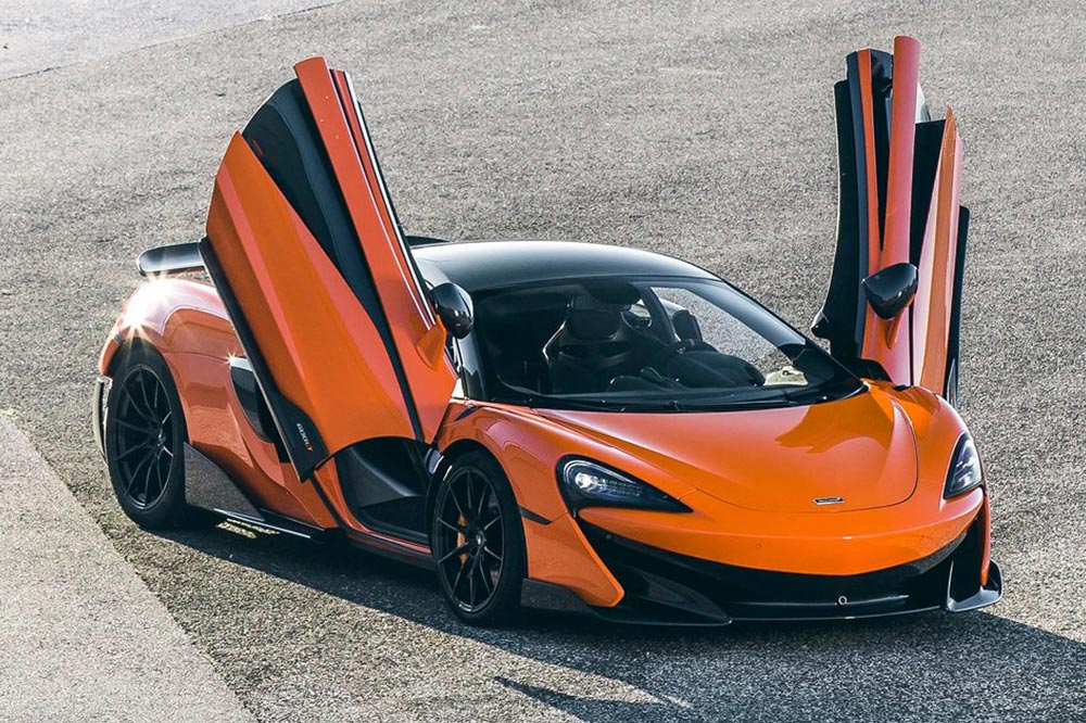 superdeportivos que son más lentos que el Porsche Taycan McLaren