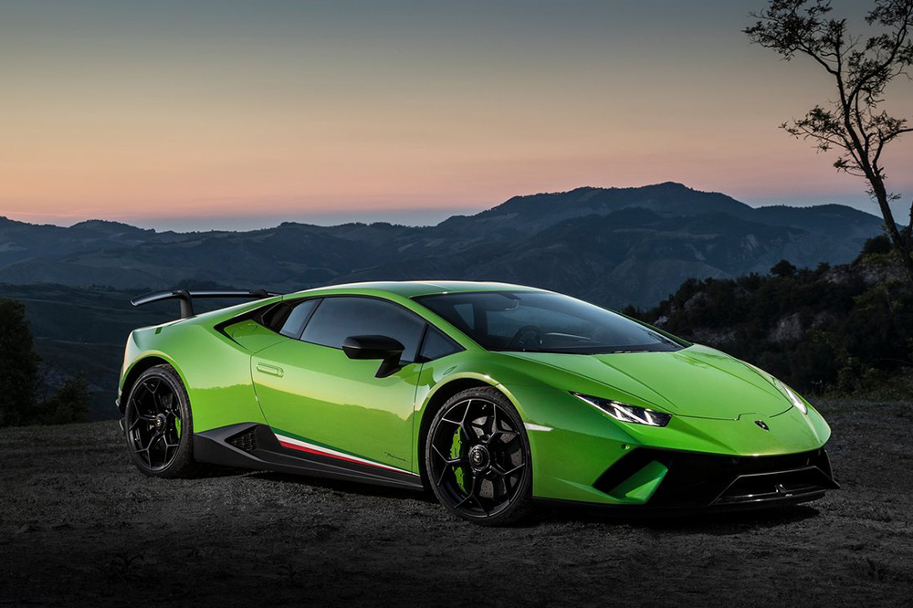 superdeportivos que son más lentos que el Porsche Taycan huracan