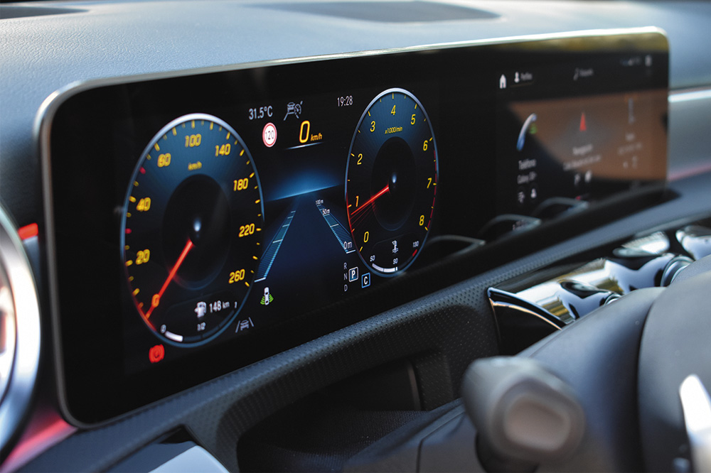 MBUX del Mercedes Clase A 200 Sedán