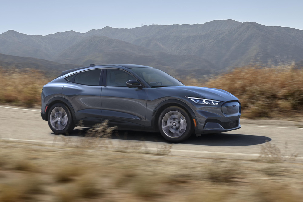 Mustang Mach-e en movimiento