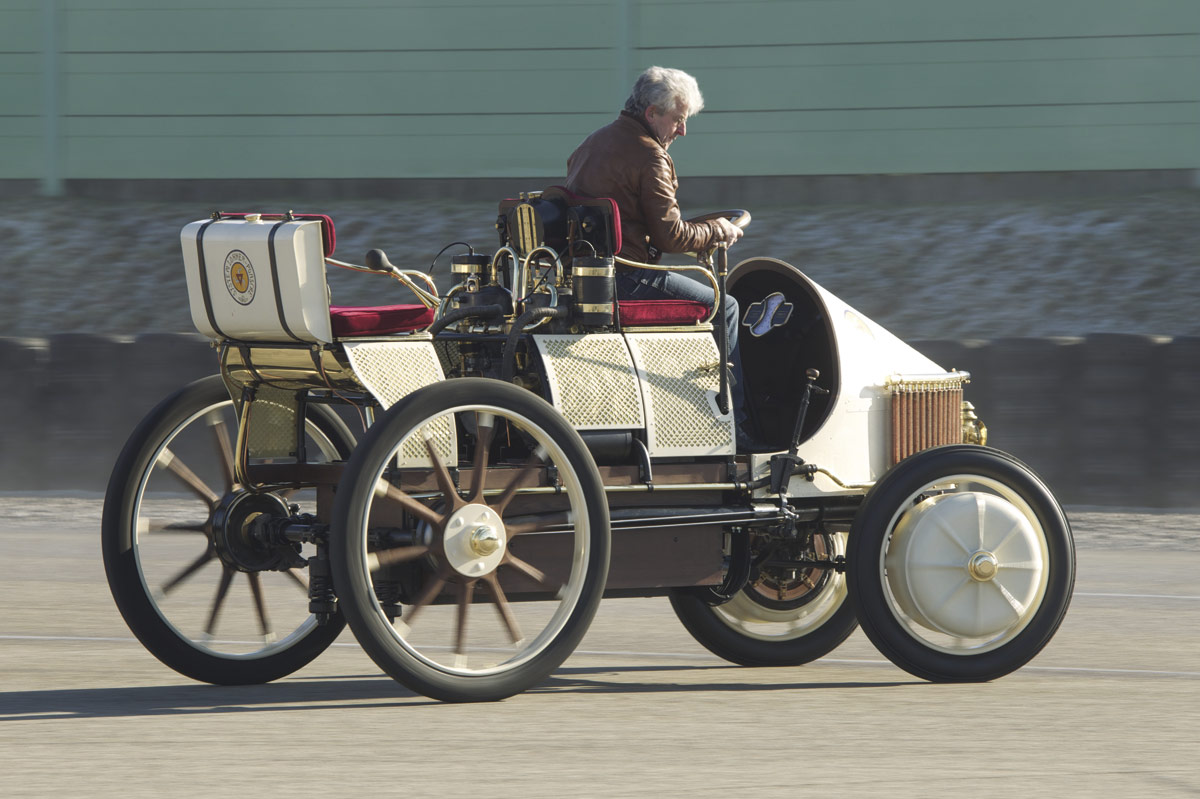 prueba del Lohner-Porsche Semper Vivus