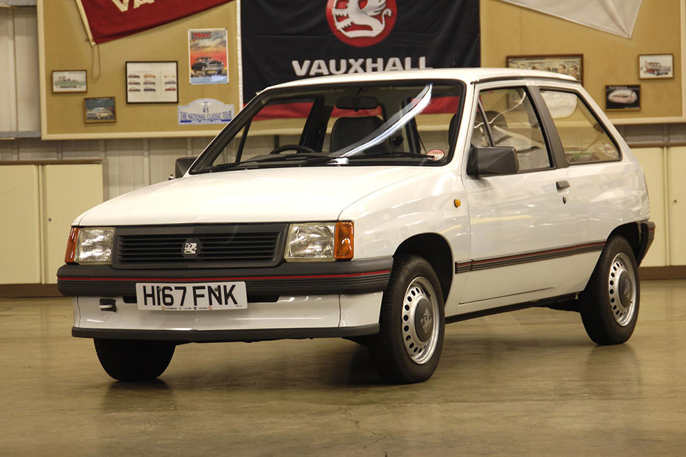 coches con diferentes nombres en otros países corsa