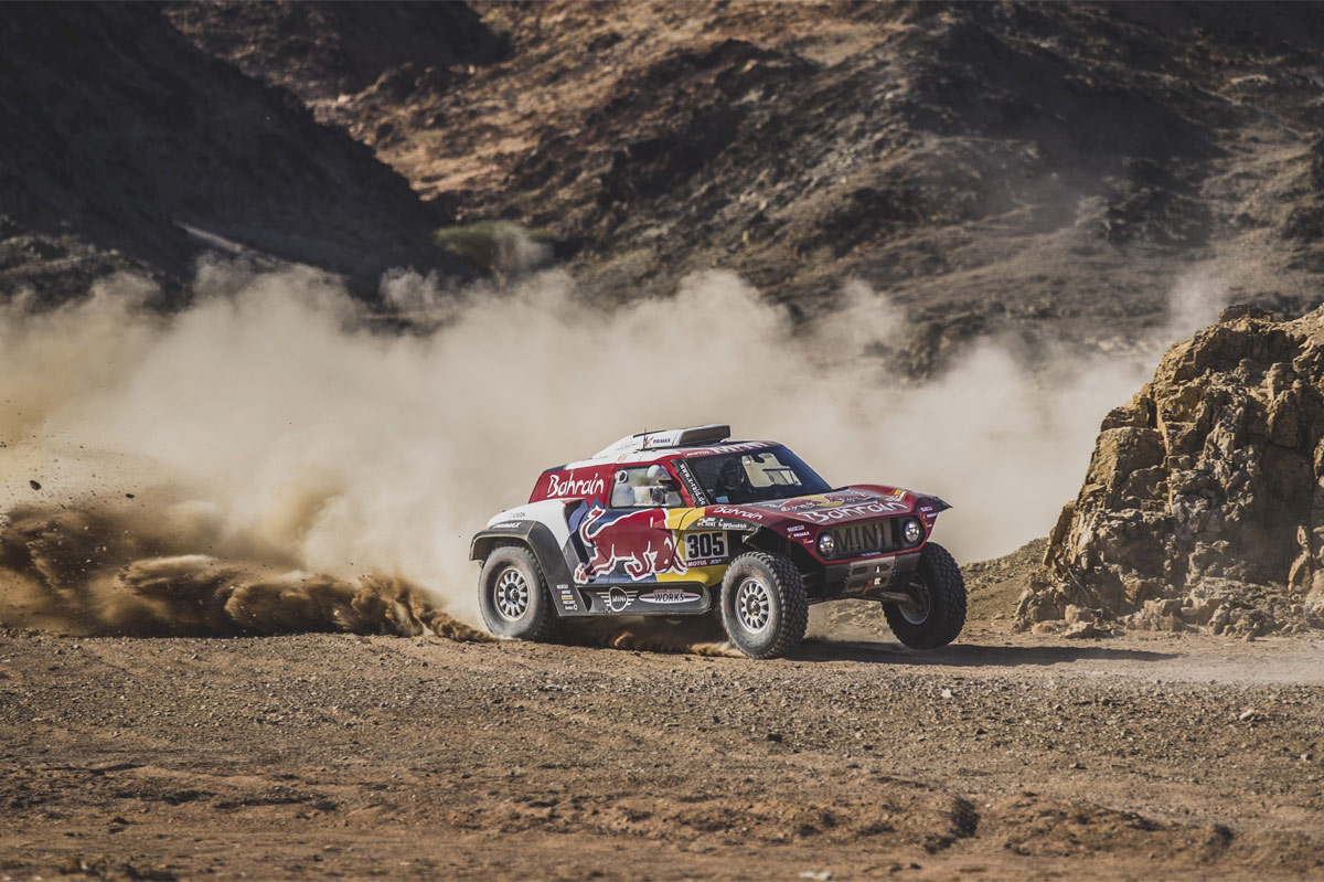 Carlos Sainz en la 2ª etapa Dakar 2020