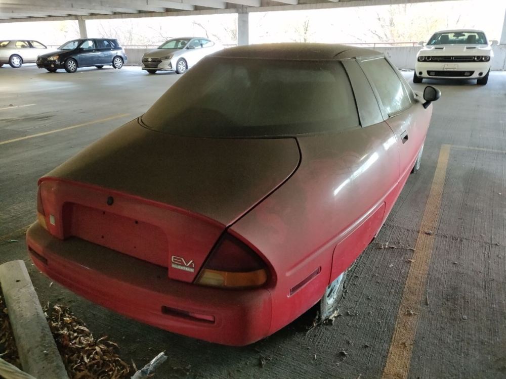 GM EV1 abandonado