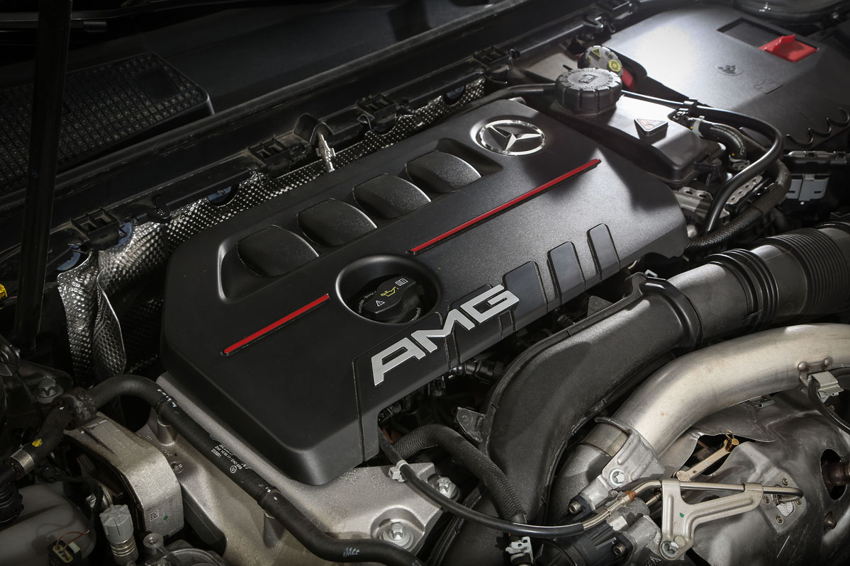 foto del motor del Mercedes-AMG A 35 4MATIC+