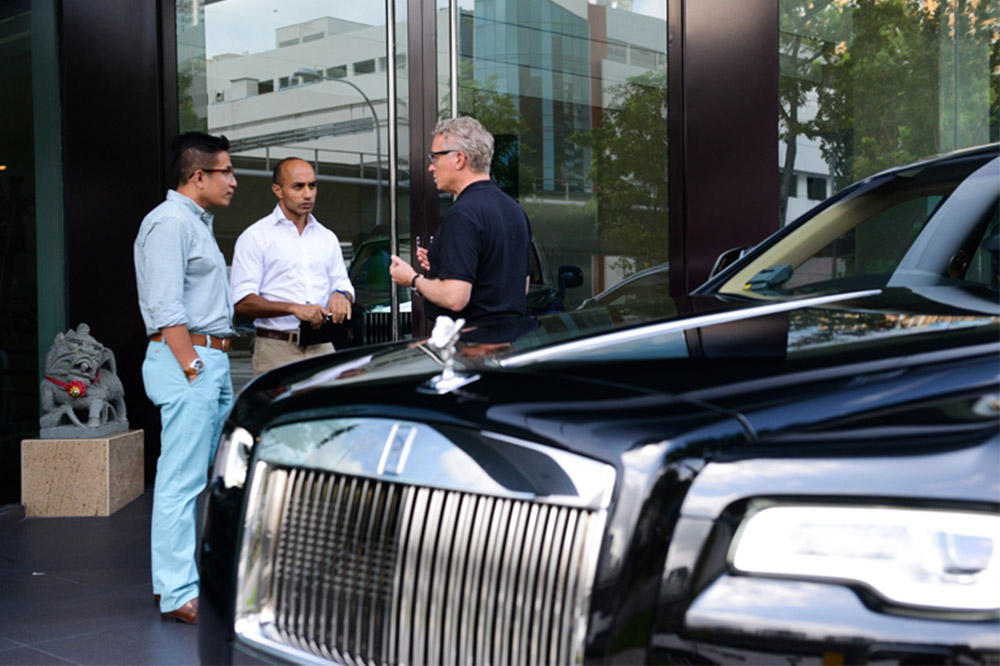 Chófer oficial de Rolls-Royce 