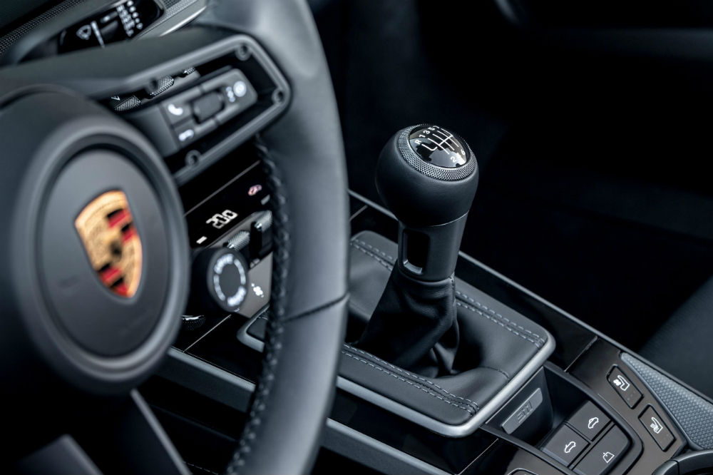 Porsche 911 cambio manual 