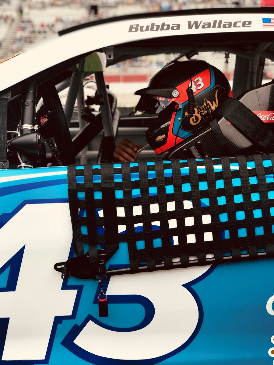nascar-invesita-amenaza-racista-contra-piloto-bubba-wallace