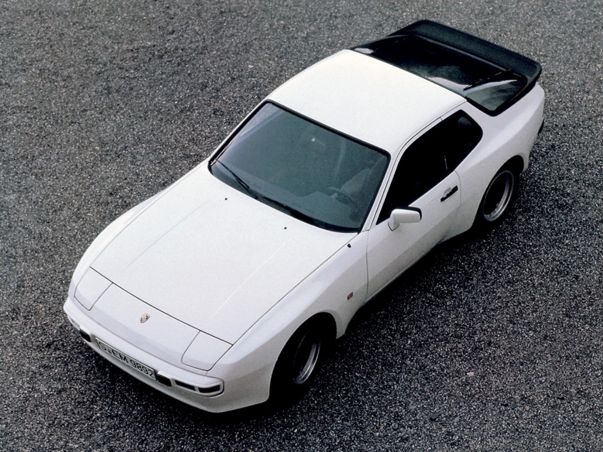 Porsche 944 S