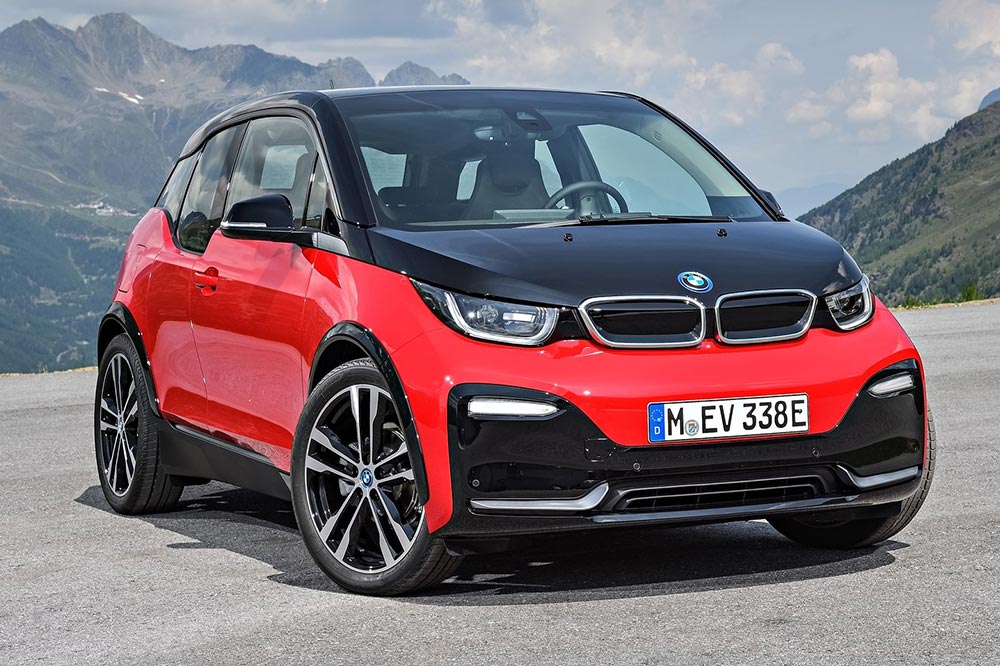 coches con motores increíbles en su versión más barata