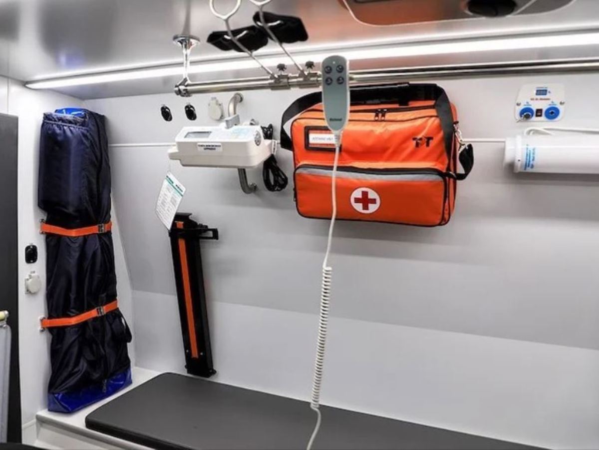 Avtoros Shaman 8x8 ambulancia