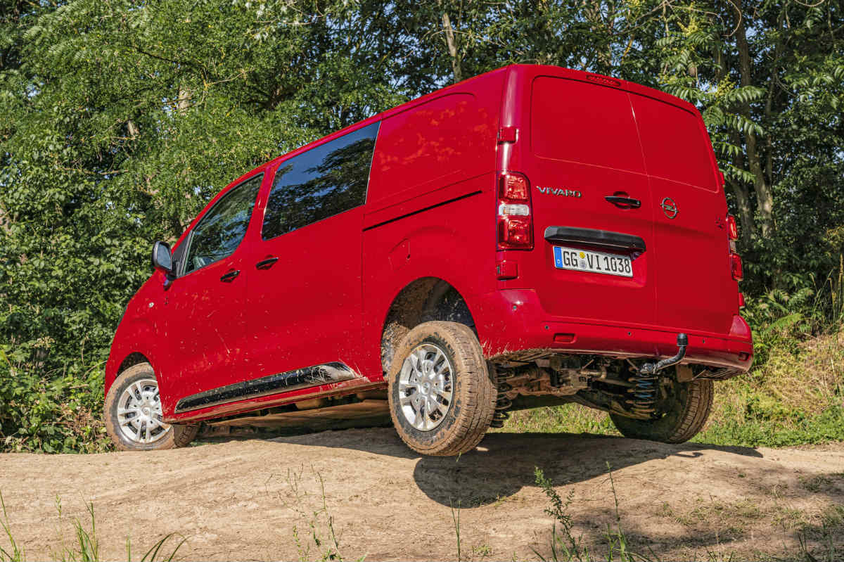 Opel Combo Cargo y Opel Vivaro 4x4
