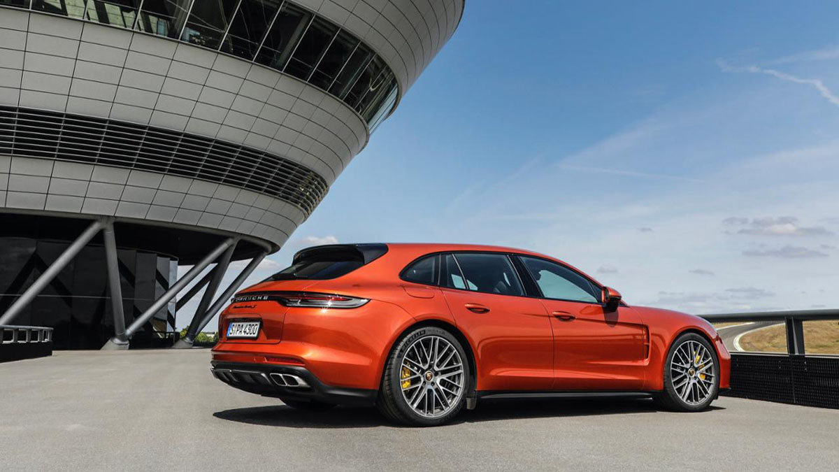 Porsche Panamera 2021